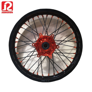 CNC Machined Alloy Motorcycle Rear Wheel 2.15-18