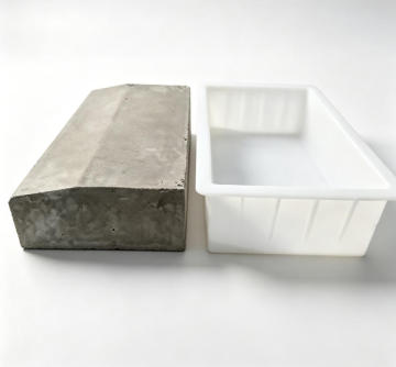 Custom Plastic Concrete Curbstone Mould