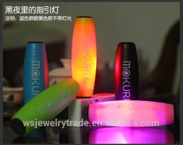 Auto reverse mokuru Flip bar toy Desktop decompression plastic stick The roll relief rod glows