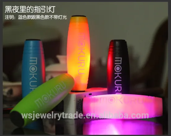 Auto reverse mokuru Flip bar toy Desktop decompression plastic stick The roll relief rod glows