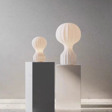 Nordic ręcznie robiona lampa z biurka z jedwabnym odcieniem do salonu i sypialni