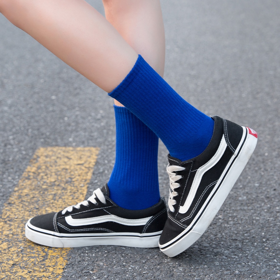 Kaibig-ibig na Milk Theme Socks para sa Instagram