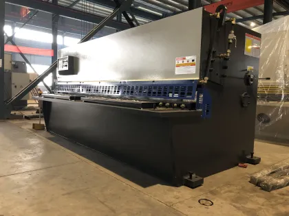 Dermax and Heiniger Heavy-Duty Shearing Solutions
