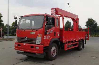 60Ton Unic Truck Mounted Crane: Vehicle Mounted Knuckle Boom Specialized Crane Truck