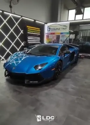 Liquid Atomic Blue Metallic Car Wrap