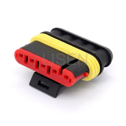 TE Connectivity Tyco Amp Superseal 1.5 Series 5 Pin Female Plastic Cable Connectors - 282089-1