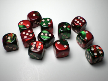 Gemini Green-Red two tone 16mm d6 Dice