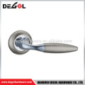 Mango de tubo de zinc cromo satinado estándar ideal para puerta