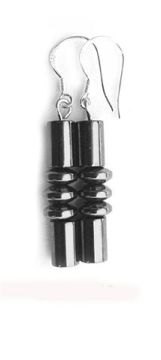 Orecchino tre ematite con gancio in argento 925