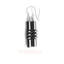 Trois boucles d&#39;oreilles en hématite avec crochet en argent 925