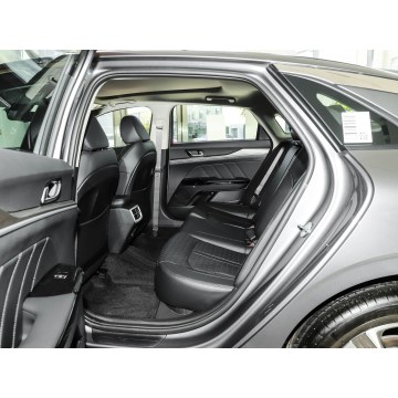 2025 KlA K5 1.5T Gasoline vehicle