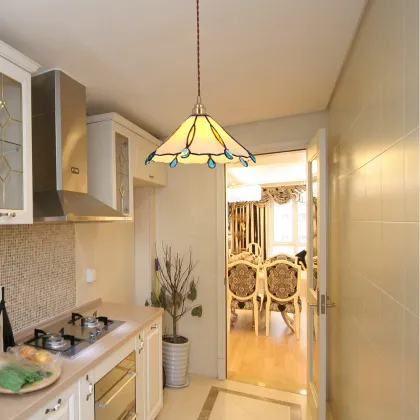 Retro Tiffany Stained Glass Pendant Light