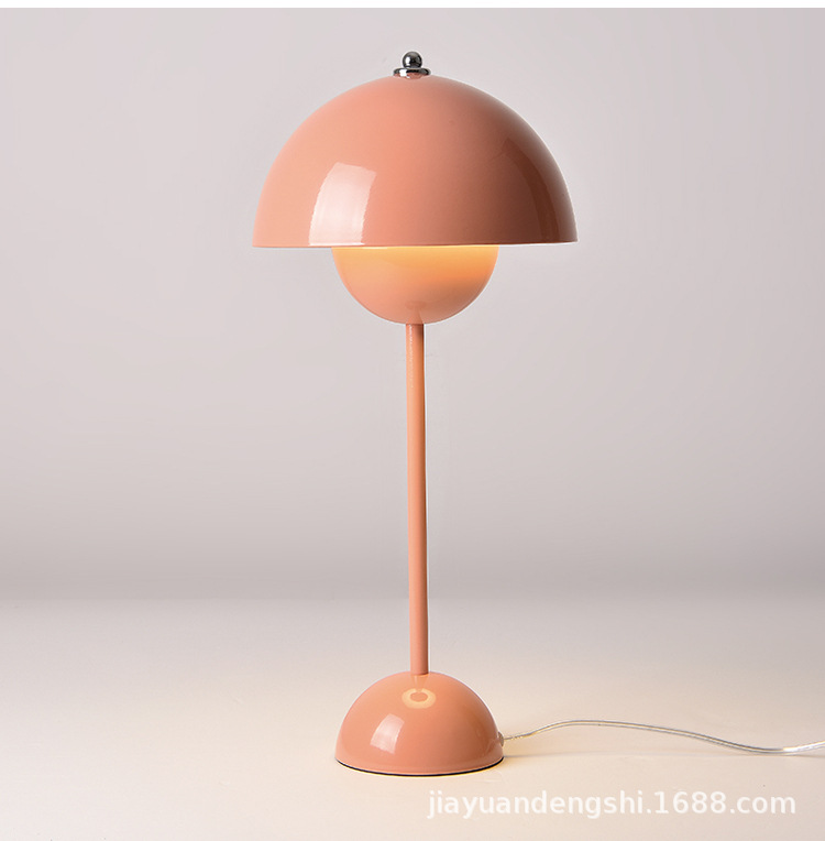 T220153-9Rechargeable Mushroom Table Lamp – Wine Red – USB Chargeable 2000mAh Battery – Portable, Dimmable Ambient Light (5)