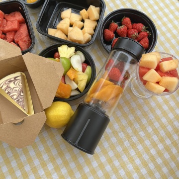 7.4V Black Matt Color USB Rechargeable Mini Portable Personal Juicer Blender