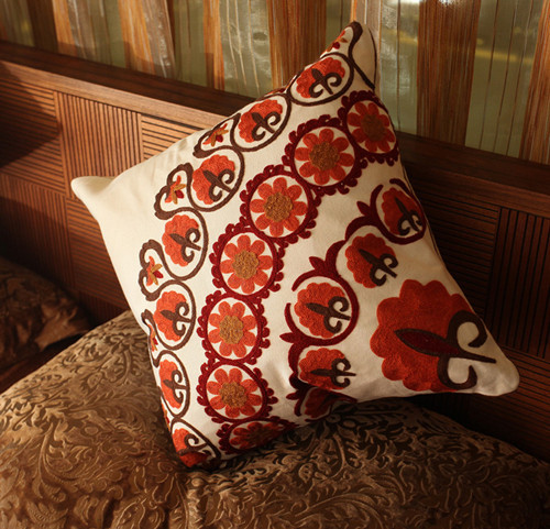Embroidery Decorative Cushion Fashion Cotton Pilow (YPL-486)