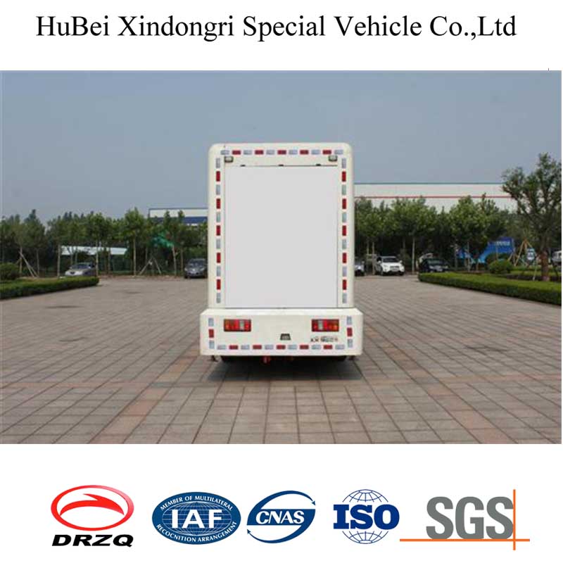 9cbm LED display truck 