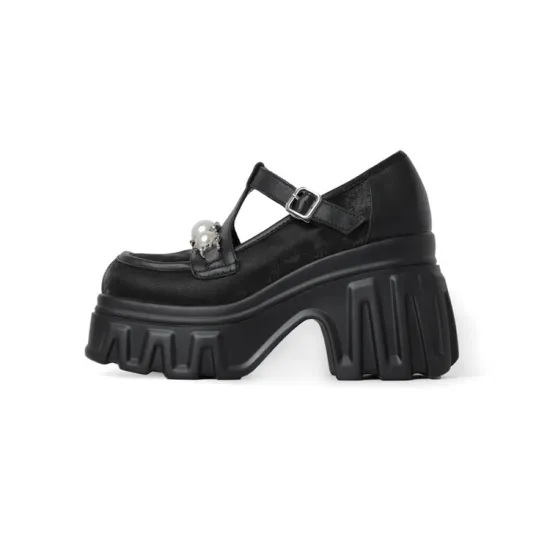 Black Low Chunky heels Mary Jane