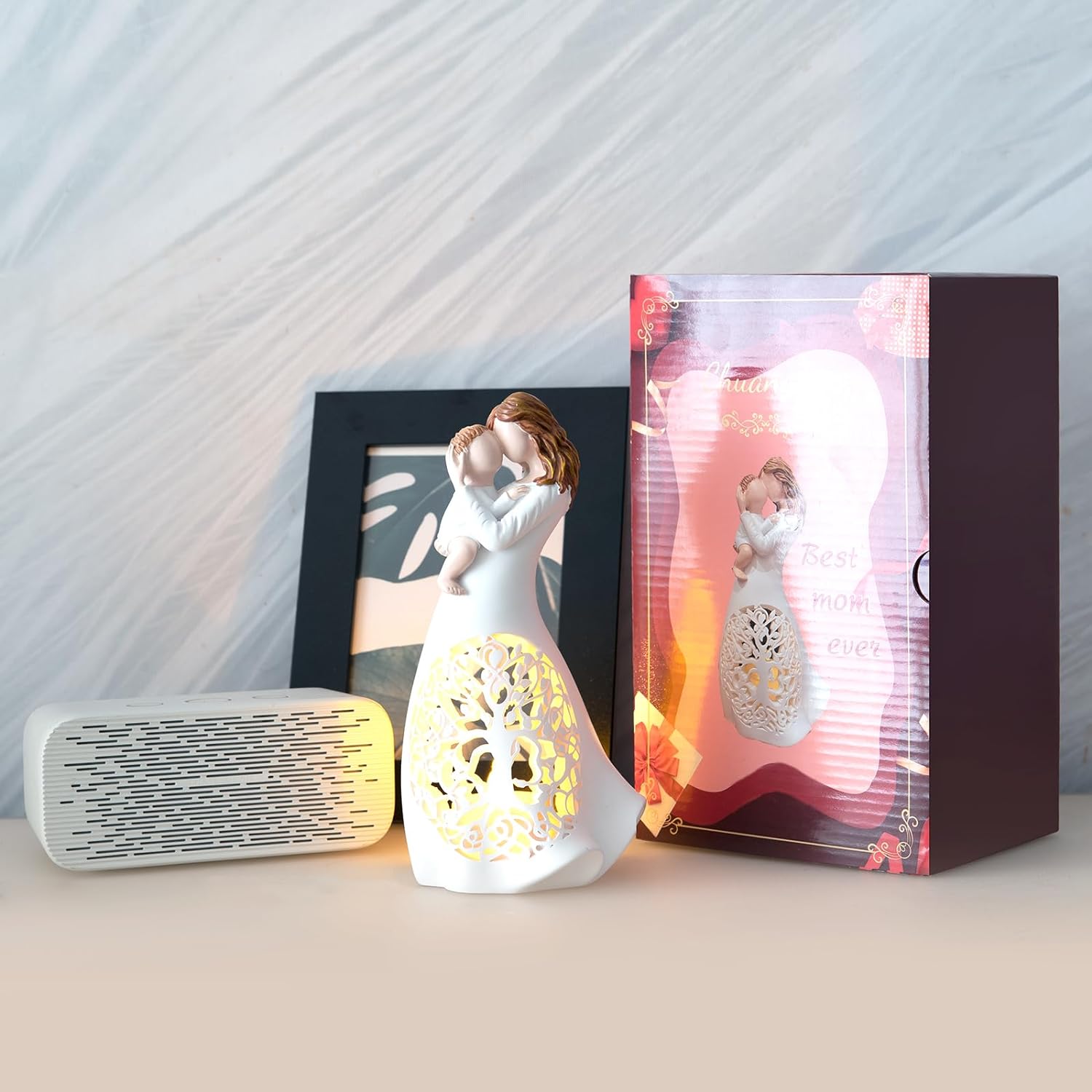 Flickering LED Candle Holder Statue for Mom and Child