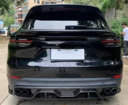 Porsche Cayenne 9Y0 SUV TK Carbon Fiber Body Kit