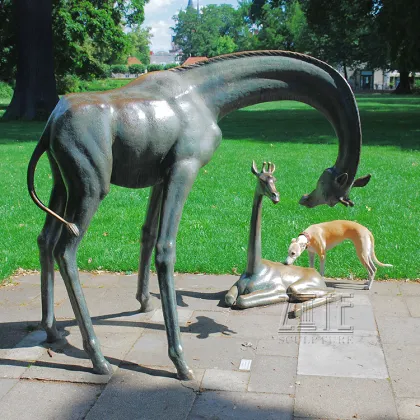 Hot sale outdoor home decoration life size bronze giraffe statue