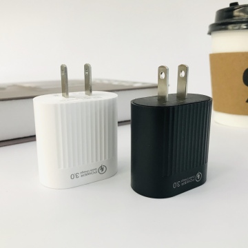 LZ-2116 Multi-Function Fast Charging USB Adapter for iPhone and Android
