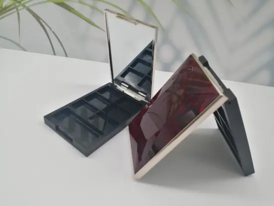 6 Color Eyeshadow Powder Compact