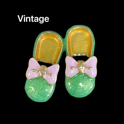 Zeta Phi Beta Cute Enamel Brooch