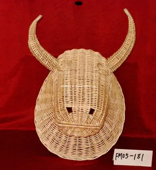 Willow Arts & Crafts (FM05-181)