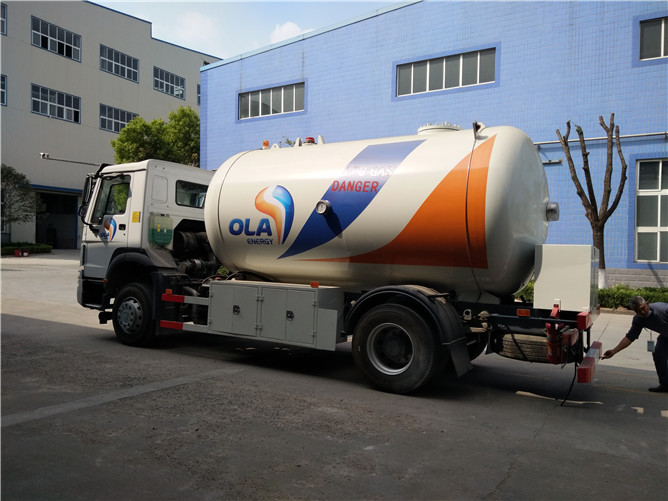 8ton Lpg Tanker Truck With Pump Jpg