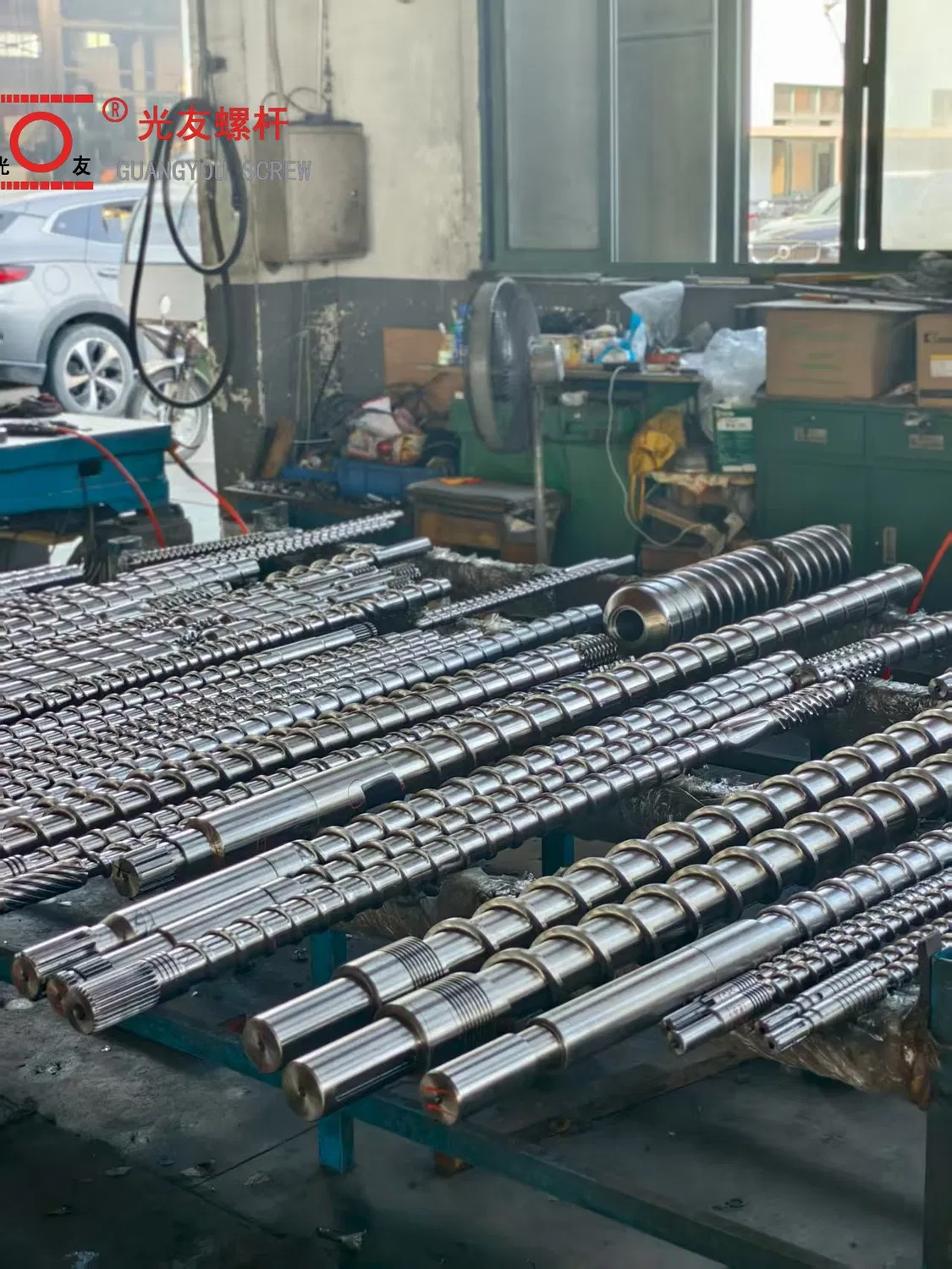 Intsik na na -customize na solong tornilyo ng tornilyo para sa pag -recycle ng pagproseso ng plastik