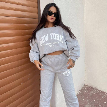 Elegant O-neck Pullover Hoodie and Pocket Trousers Two-Piece Set for Women - Warm Autumn Winter Wear