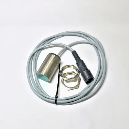 PEPPERL+FUCHS NBB10-30GM50-E2 A240600000055 Proximity Switch