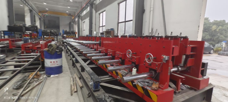 Bridge forming machine