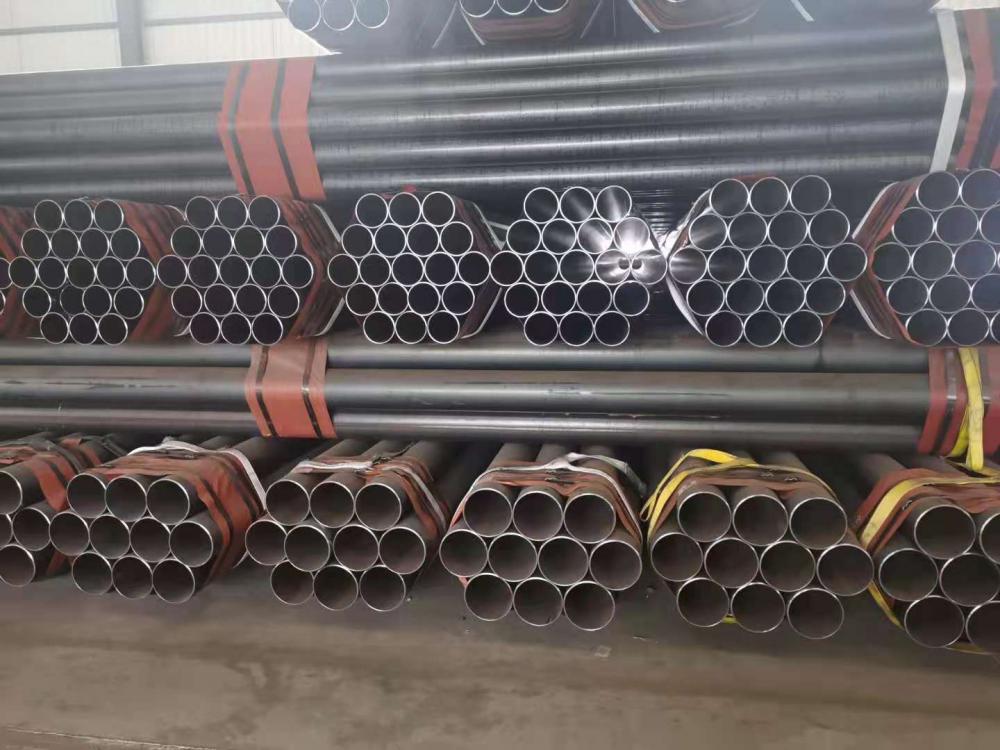 ASTM A53 Pipe d'acier soudé peint en noir