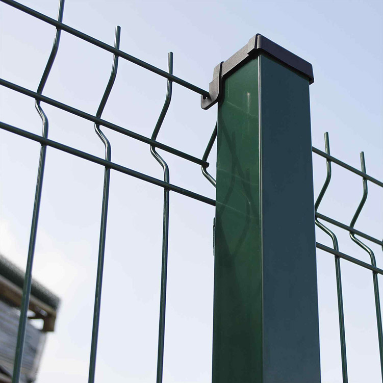 High Quality PVC Coating Triangle Bending Fence