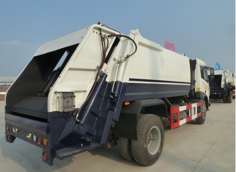 FAW 12CBM compactor garbage truck