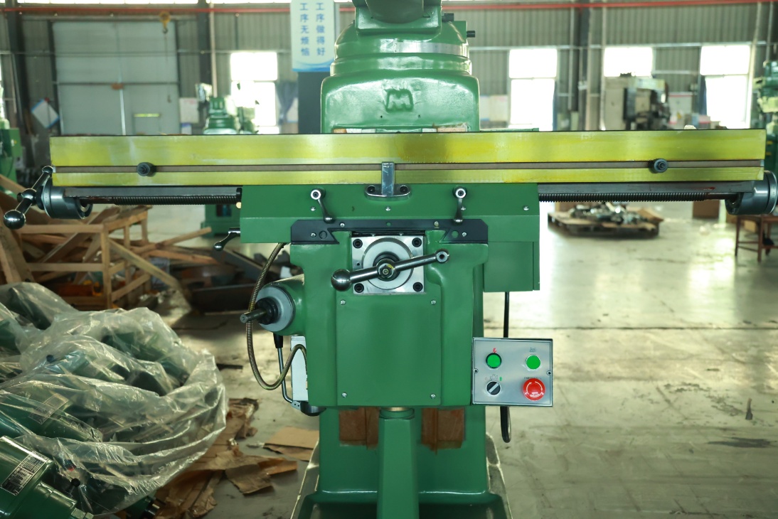 turret milling machine