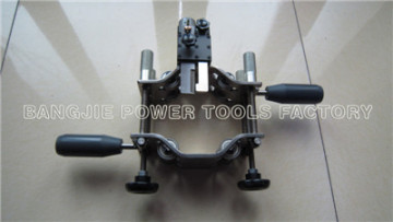 Cable stripper