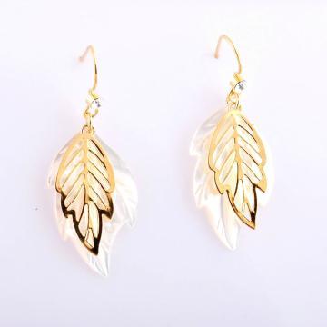 fancy golden hook earring with allergy-free substrate and leaf shape