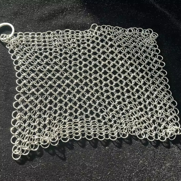 Stainless Steel Cast Iron Skillet Cleaner - Chainmail Scrubber