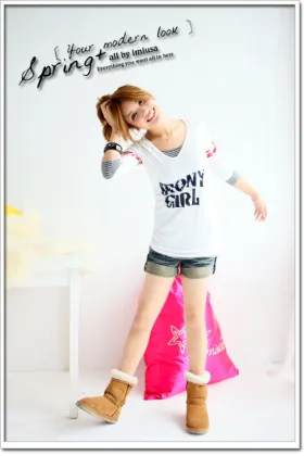 Korean Style Character Sport Style T-shirt