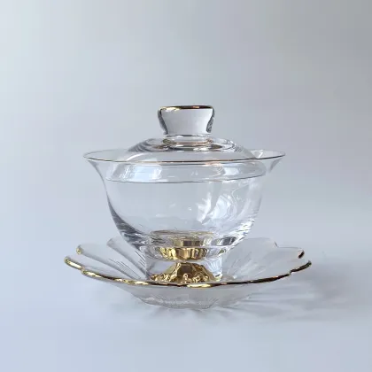 Oriental Style Ceramic Tea Cup with Crystal Glass for Hotels & Tea Sets