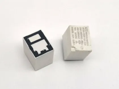 High Quality New Model Five-pin relay