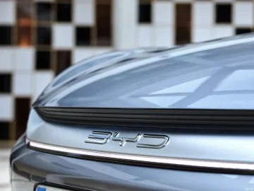 New Energy Vehicle Auto Byd 2022 EV 610km Fast Electric Car on Sale