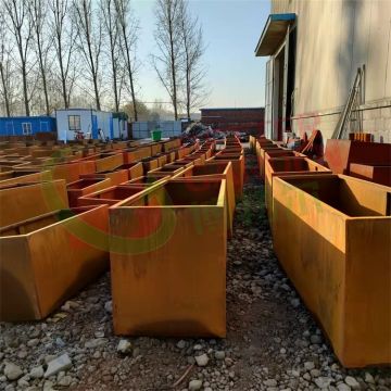 Cortenstalen plantenbakken: lichtgewicht, duurzame metalen plantenbakken voor uw tuin