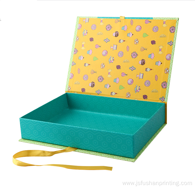 Custom printed jewelry packaging book shaped gift box