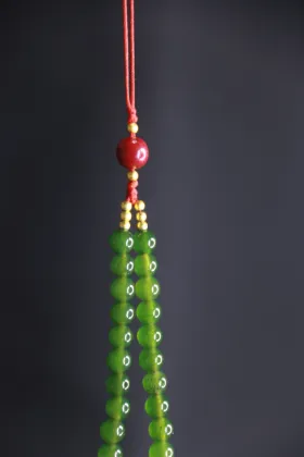 green mobile phone chain