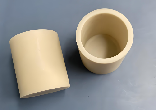 High Temperature Aluminum Nitride Ceramic Crucible