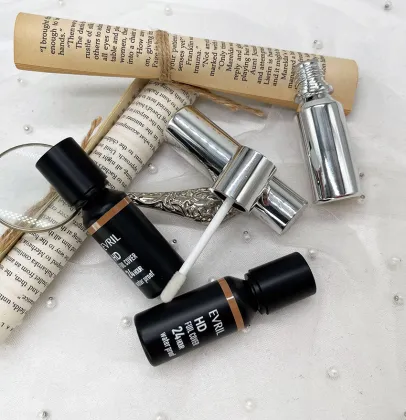 Round Plastic Highlight Tube: Beauty Packaging for Face Makeup and Liquid Highlighter