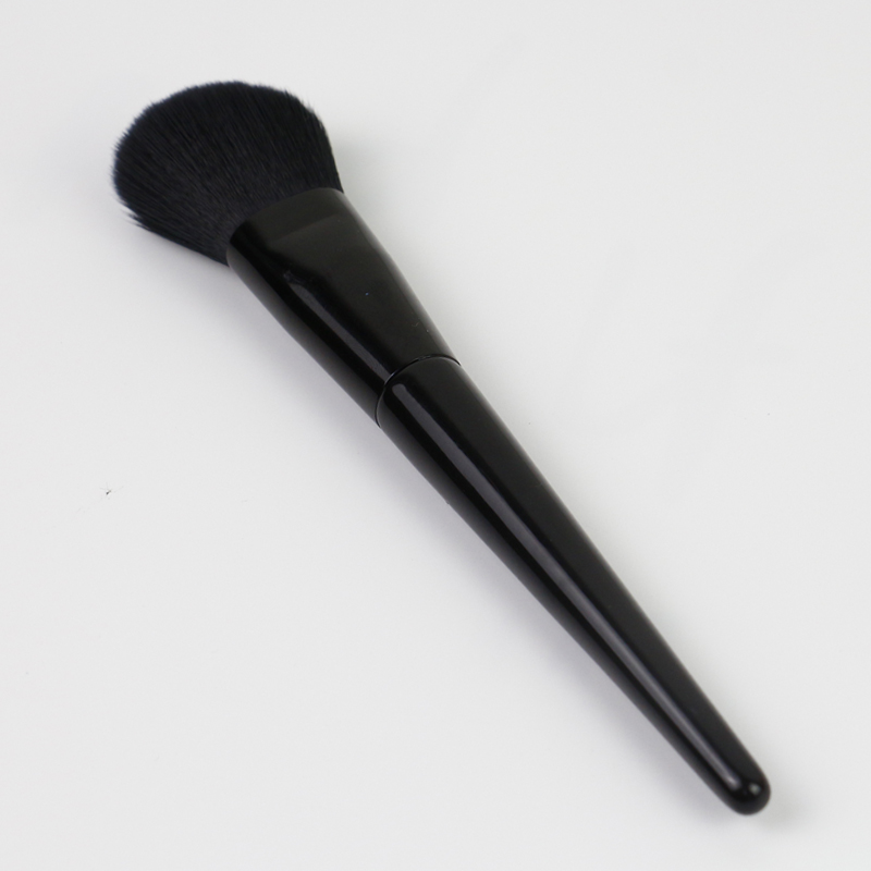 New design light black contour makeup brush